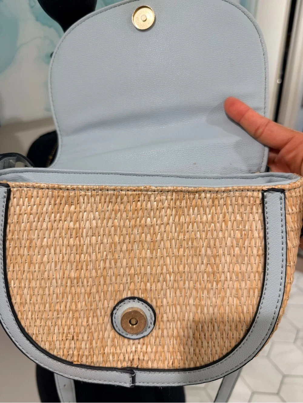 Woven Straw Crossbody Bag with Light blue Trim - Picture 4 of 8